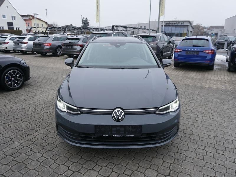 Gebraucht VW Golf VIII Life 116 PS (85 kW) 2022 Grau Kombi