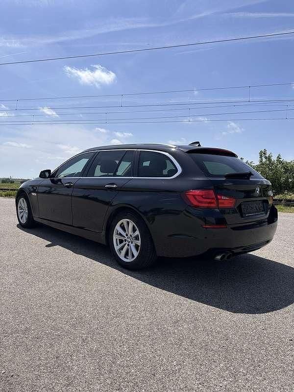 Gebraucht BMW 525 Sport Line 218 PS (160 kW) 2012 Kombi