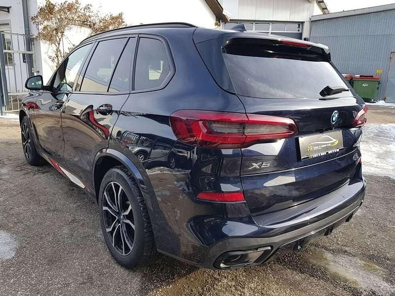 Gebraucht BMW X5 Sport Line 394 PS (289 kW) 2022 Schwarz SUV