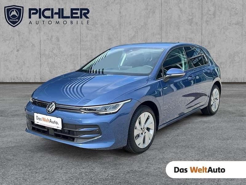 Gebraucht VW Golf VIII 116 PS (85 kW) 2025 Blau Limousine