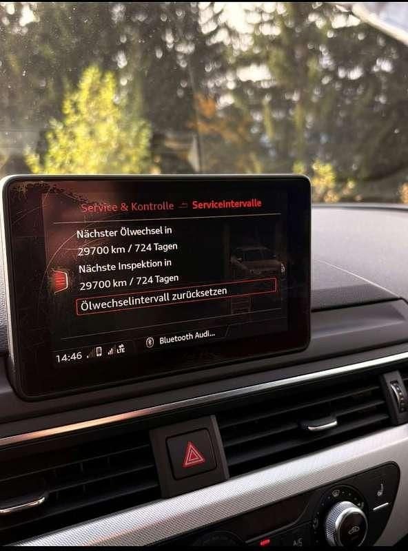 Gebraucht Audi A4 122 PS (89 kW) 2018 Schwarz Kombi