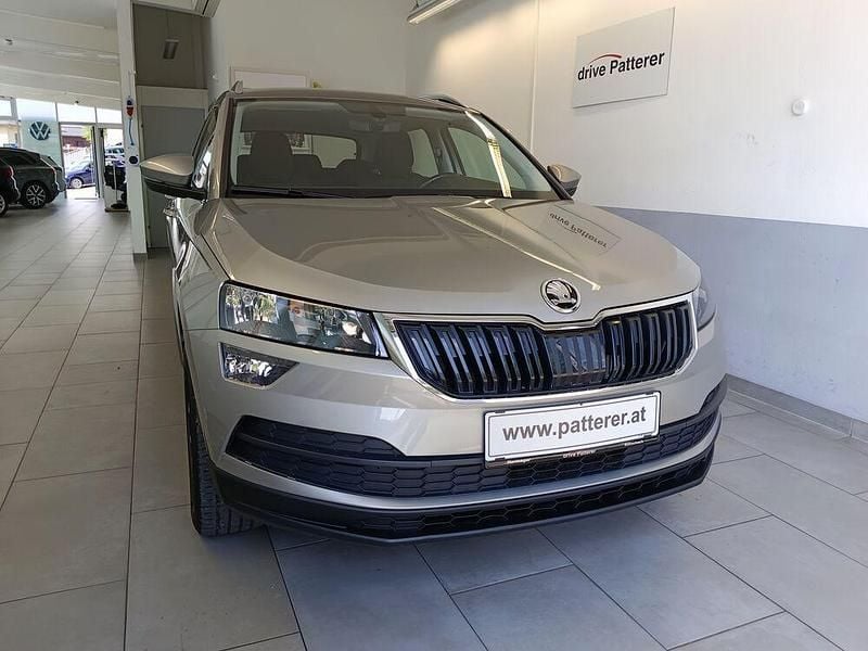 Hellbraun metallic Gebraucht 2018 Skoda Karoq Ambition SUV | € 13.900 (Etwas zu teuer) - Bild 1/4
