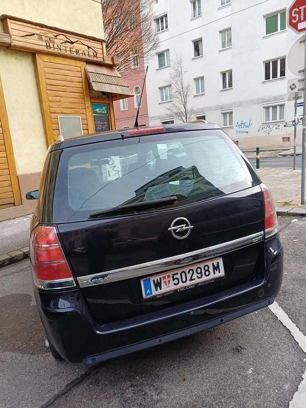 Gebraucht 2009 Opel Zafira Van / Kleinbus | € 3.300 (Fairer Preis) - Bild 1/4