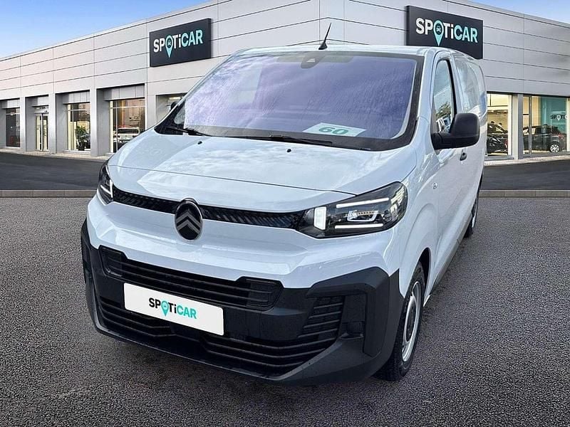 Weiß Gebraucht 2024 Citroën Jumpy Van / Kleinbus | € 32.690 (Etwas zu teuer) - Bild 1/4