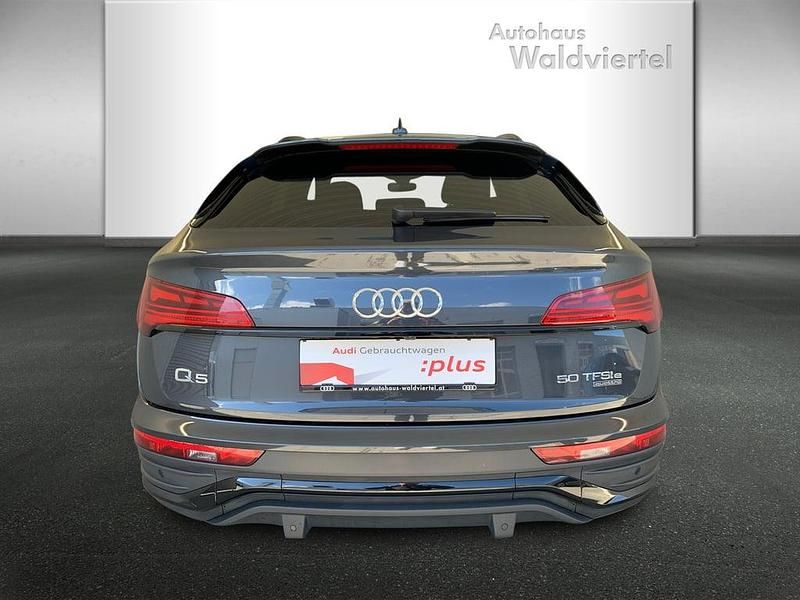 Gebraucht Audi Q5 Sportback Advanced 265 PS (194 kW) 2022 Mittelgrau  metallic SUV