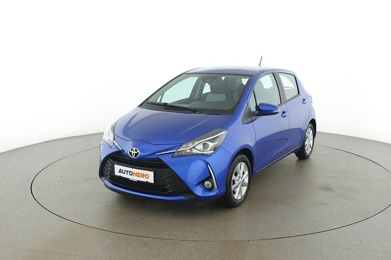 Blau Gebraucht 2017 Toyota Yaris Connect Style Limousine | € 13.190 (Fairer Preis) - Bild 1/3