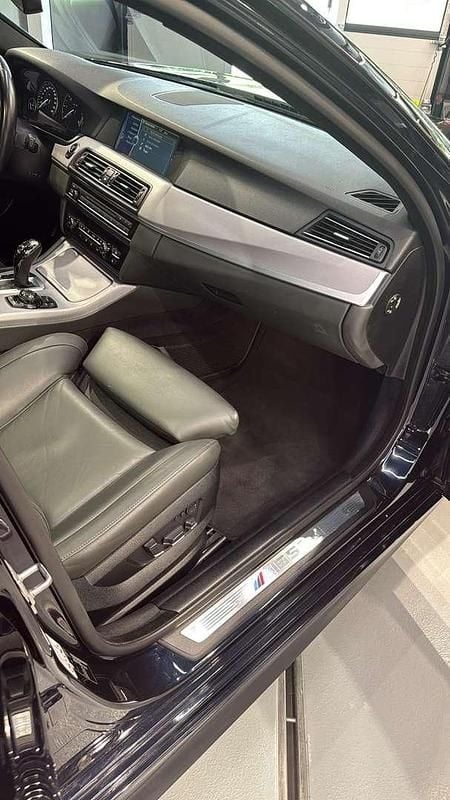 Gebraucht BMW M550 381 PS (280 kW) 2012 Limousine