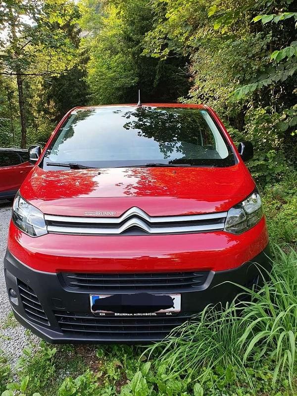 Gebraucht Citroën Jumpy Comfort 128 PS (94 kW) 2017 Rot Van / Kleinbus