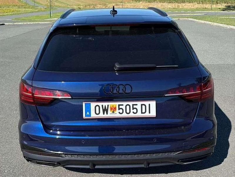 Gebraucht Audi A4 S-Line 190 PS (139 kW) 2020 Blau Kombi
