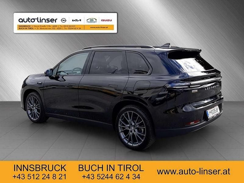 Neu Leapmotor C10 160 kW (218 PS) 2025 Schwarz SUV