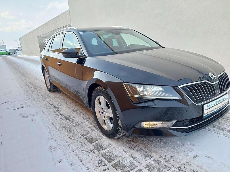 Gebraucht Skoda Superb Style 150 PS (110 kW) 2016 Schwarz Kombi