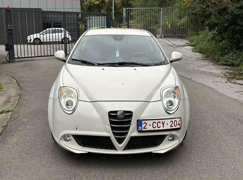 Gebraucht 2010 Alfa Romeo MiTo Distinctive Kleinwagen | € 1.500 - Bild 1/2