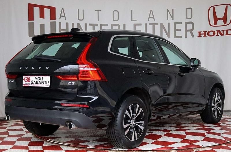Gebraucht Volvo XC60 150 PS (110 kW) 2021 Schwarz SUV