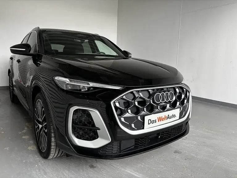Gebraucht Audi SQ5 Sportback Ambiente 367 PS (269 kW) 2025 Schwarz  metallicperleffektno SUV