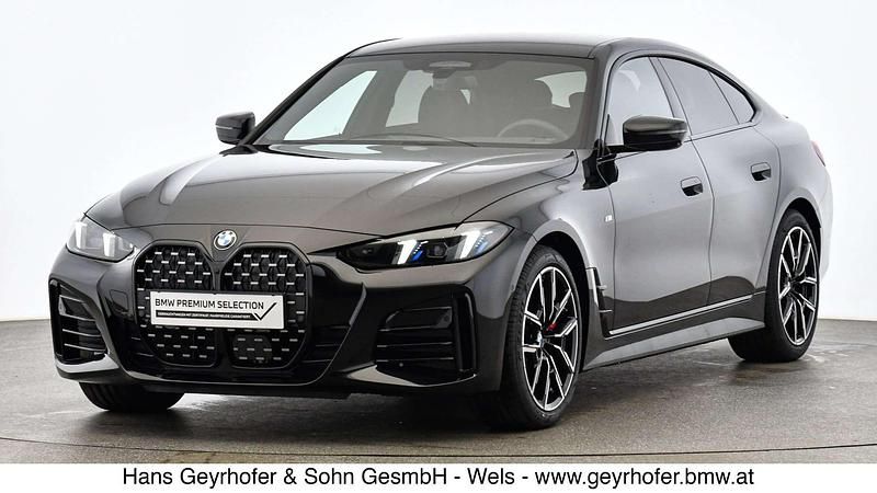 Gebraucht BMW 420 Shadowline 190 PS (139 kW) 2025 Saphirschwarz metallic Coupé