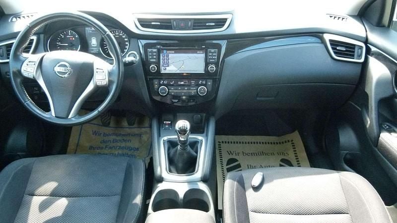 Gebraucht Nissan Qashqai 360º 131 PS (96 kW) 2015 Weiß SUV
