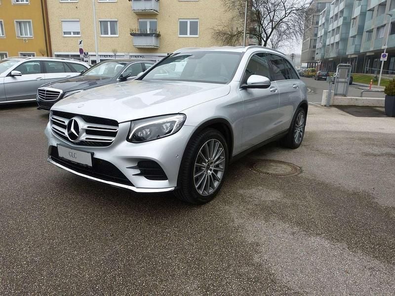 Gebraucht Mercedes GLC220 170 PS (125 kW) 2017 Grau SUV