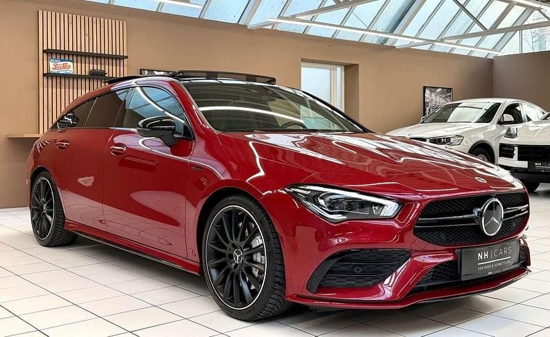 Gebraucht Mercedes CLA35 AMG Shooting Brake AMG 306 PS (225 kW) 2022 Rot Kombi