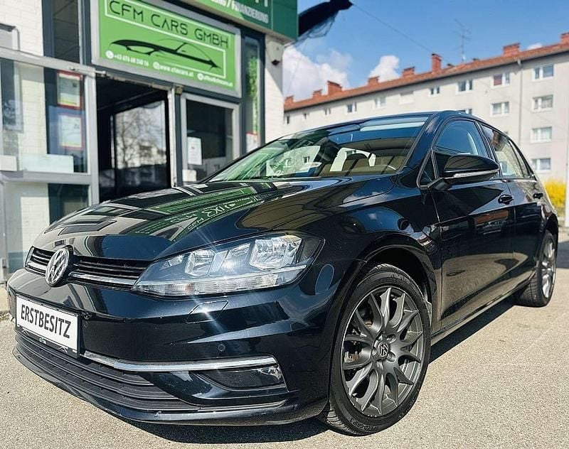 Schwarz Gebraucht 2019 VW Golf VII R Limousine | € 16.500 (Fairer Preis) - Bild 1/4
