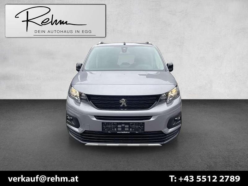 Gebraucht Peugeot Rifter Allure 131 PS (96 kW) 2020 Silber Van / Kleinbus