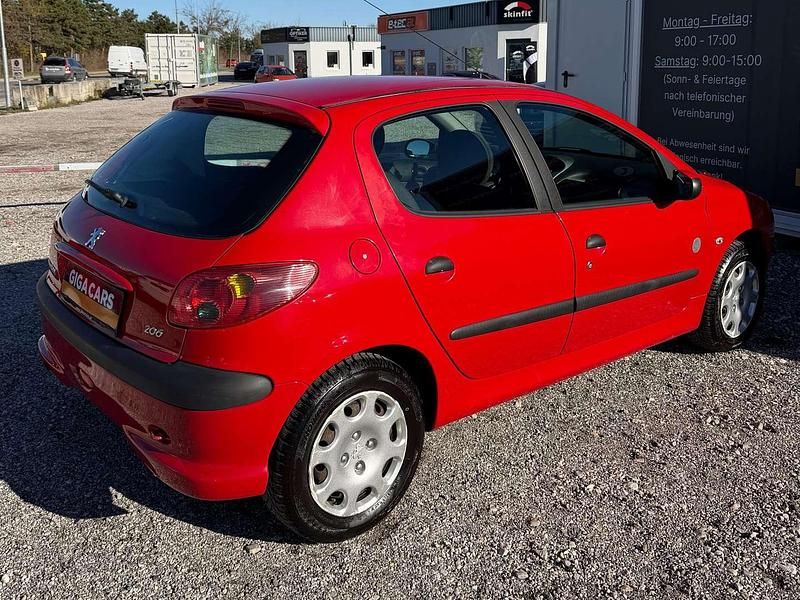 Gebraucht Peugeot 206 75 PS (55 kW) 2008 Rot Limousine