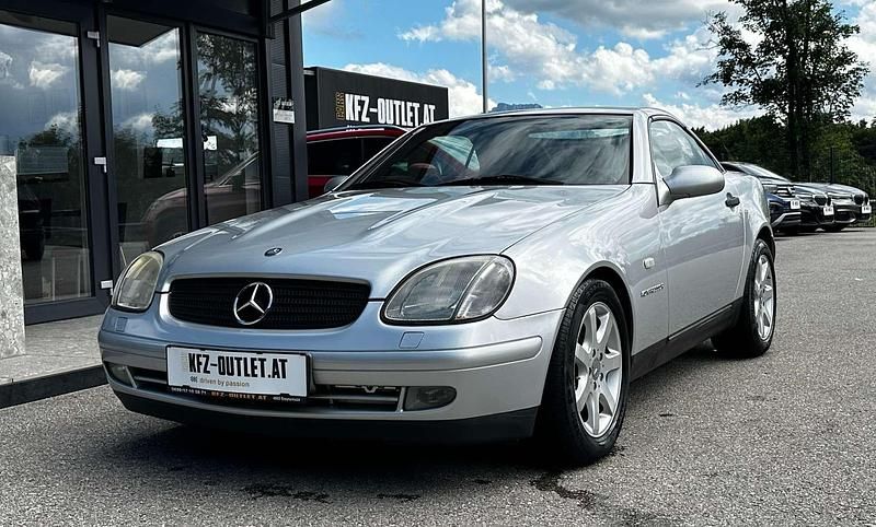Silber Gebraucht 1998 Mercedes SLK230 Cabrio | € 9.500 (Fairer Preis) - Bild 1/4