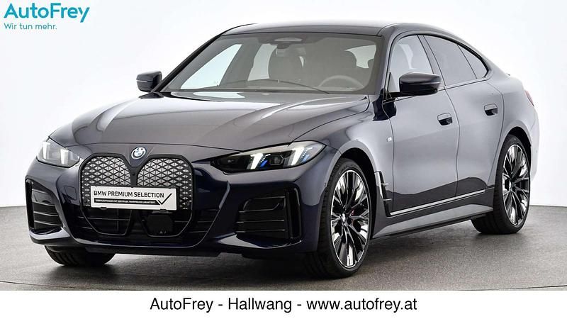 Blau Gebraucht 2024 BMW i4 Limousine | € 66.666 - Bild 1/4