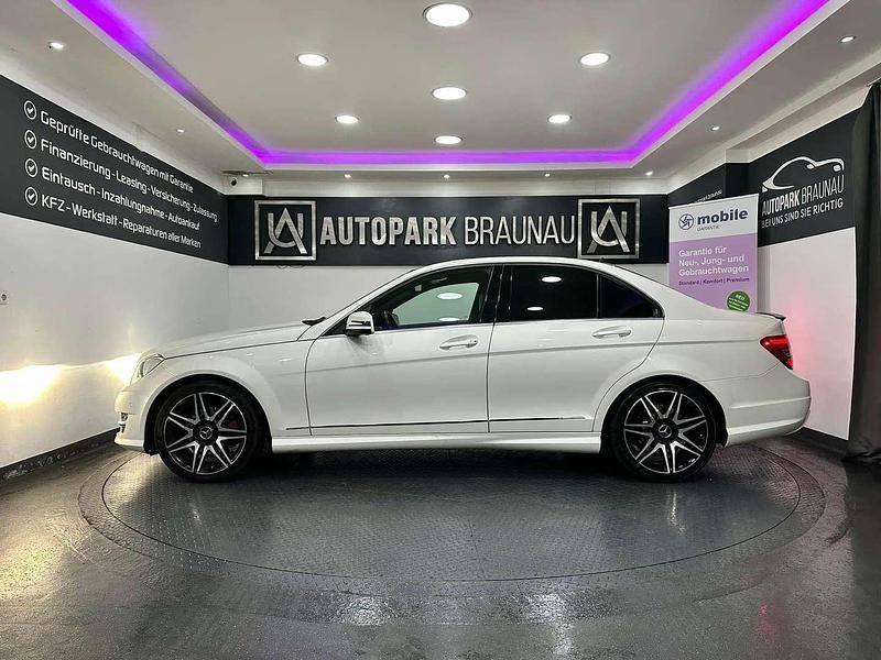 Gebraucht Mercedes C250 AMG line Plus 204 PS (150 kW) 2014 Weiß Limousine