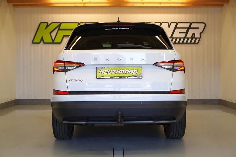 Gebraucht Skoda Kodiaq 150 PS (110 kW) 2022 Weiß SUV