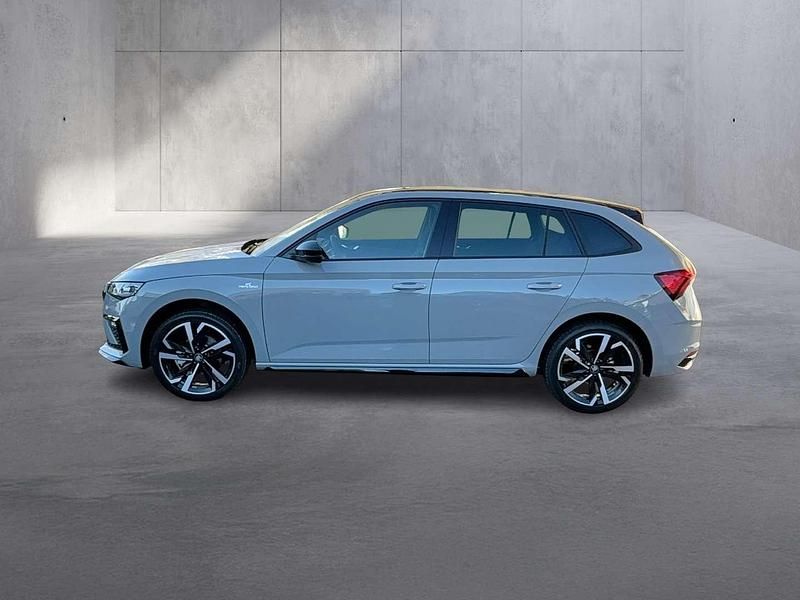 Neu Skoda Scala Monte Carlo 116 PS (85 kW) 2025 Grau Kleinwagen