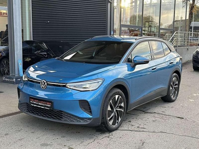 Blau Gebraucht 2025 VW ID.4 Pro SUV | € 39.990 (Etwas zu teuer) - Bild 1/4