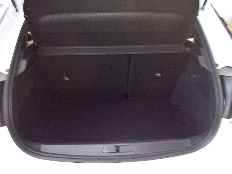 Neu Opel Corsa Edition 101 PS (74 kW) 2025 Weiß Limousine