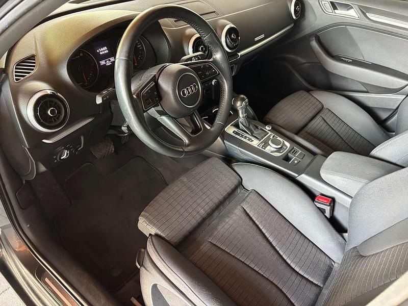 Gebraucht Audi A3 Sport 116 PS (85 kW) 2018 Kleinwagen