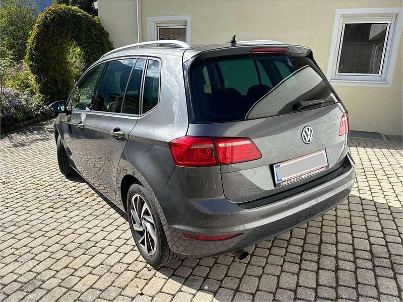 Gebraucht VW Golf VII 110 PS (80 kW) 2018 Grau Limousine