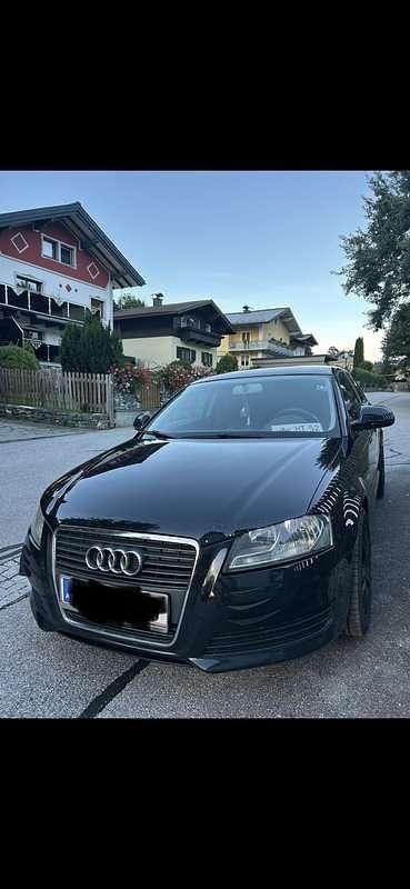 Gebraucht Audi A3 Attraction 105 PS (77 kW) 2009 Kleinwagen