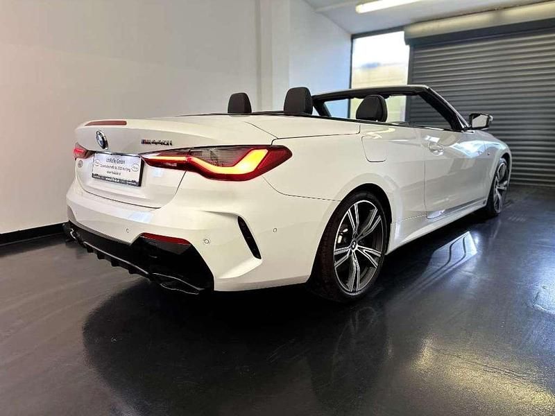 Gebraucht BMW 440 Shadowline 374 PS (275 kW) 2023 Weiß Cabrio