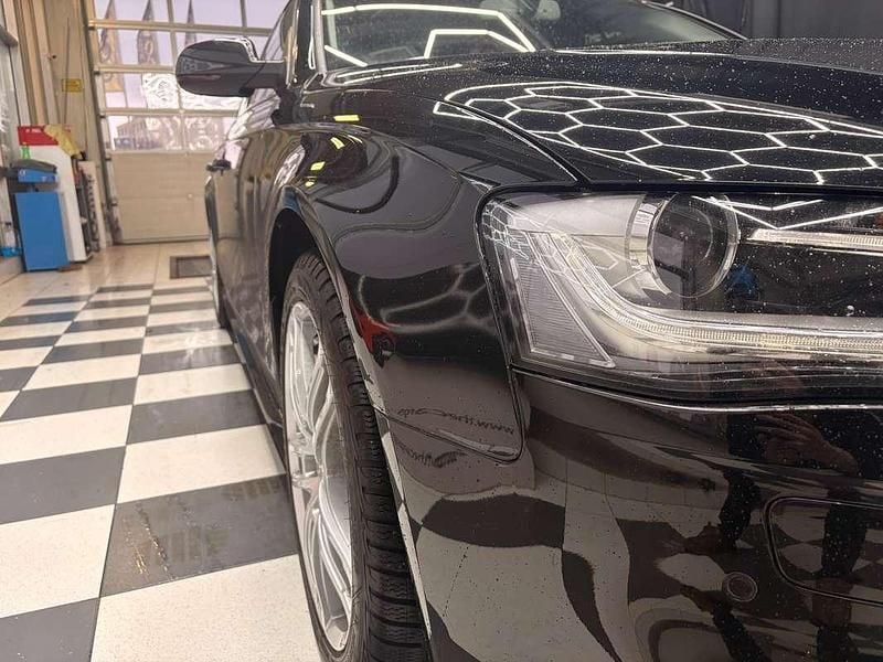 Gebraucht Audi A4 Black Edition 177 PS (130 kW) 2014 Schwarz Limousine