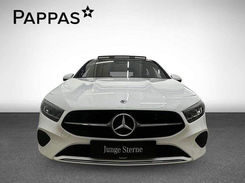 Gebraucht Mercedes A180 Advanced Plus 136 PS (100 kW) 2025 Polarweiß Kleinwagen