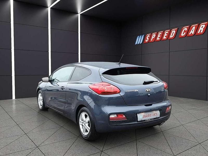 Gebraucht Kia ProCeed 110 PS (80 kW) 2016 Grau Limousine
