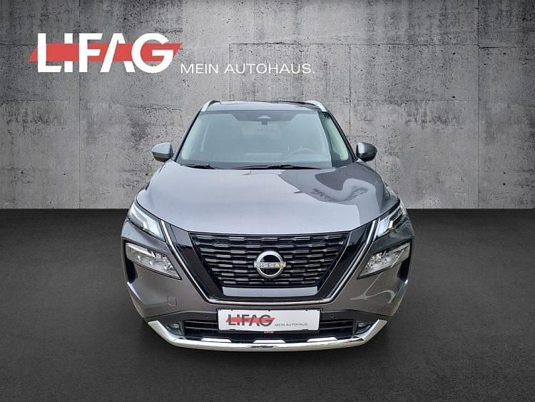 Neu Nissan X-Trail Tekna 213 PS (156 kW) 2025 Grau SUV
