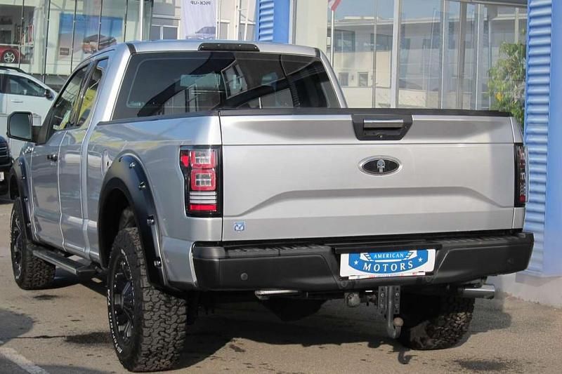 Gebraucht Ford F-150 XLT 370 PS (272 kW) 2018 Grau Abholung