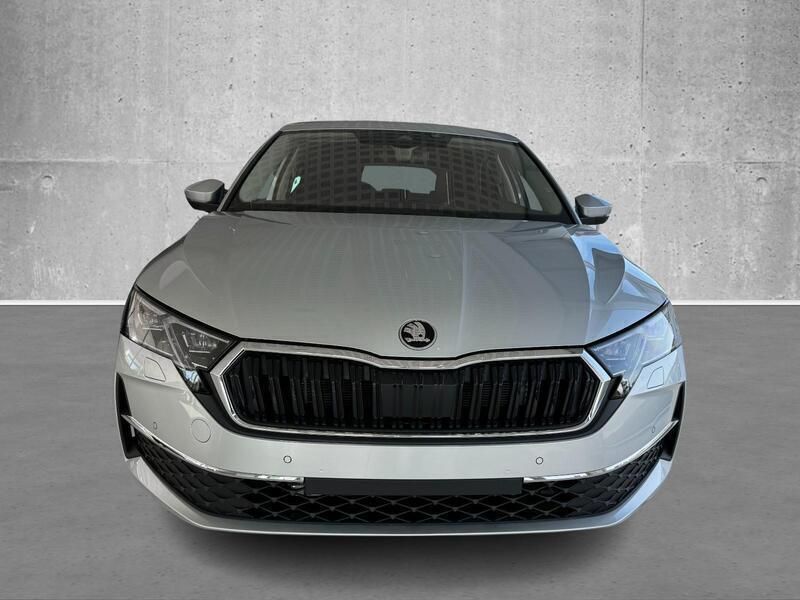 Gebraucht 2024 Skoda Octavia 1.5 Benzin 150 cars.hp (€ 39.177) 6844