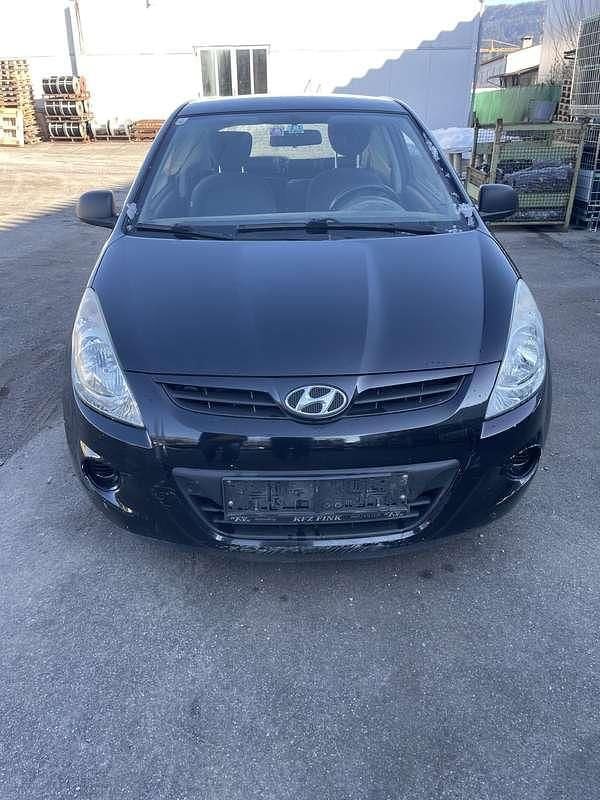 Gebraucht Hyundai i20 77 PS (56 kW) 2010 Limousine