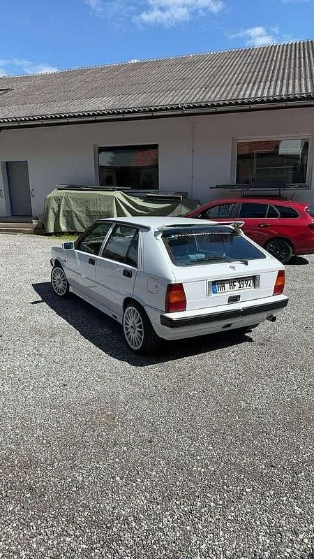 Gebraucht Lancia Delta 90 PS (66 kW) 1992 Kleinwagen