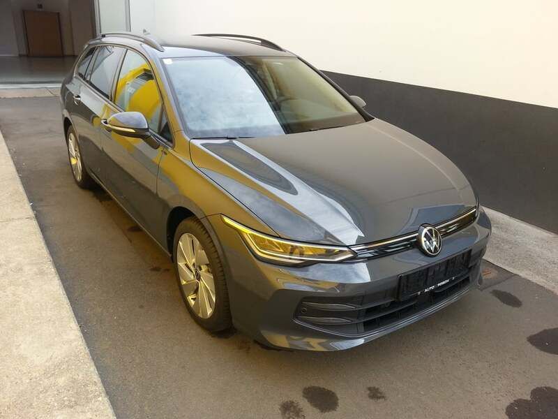 Gebraucht VW Golf VIII Business 115 PS (84 kW) 2025 Mittelgrau  metallic Kombi