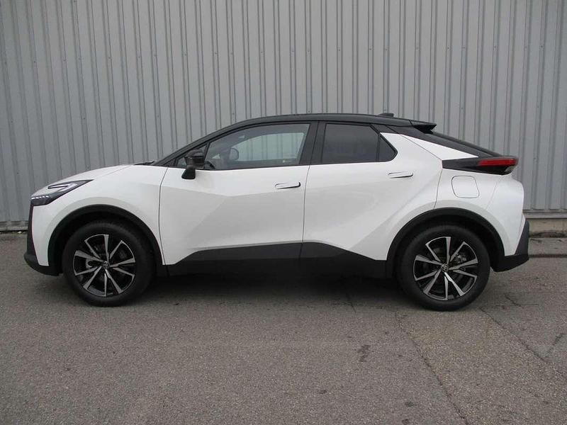 Neu Toyota C-HR Active 223 PS (164 kW) 2025 Weiß SUV