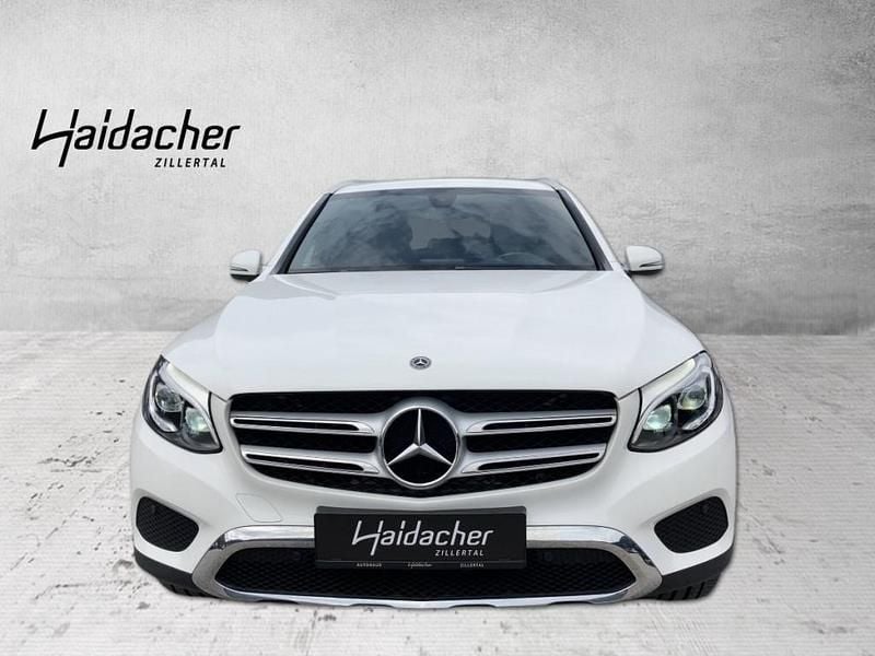 Gebraucht Mercedes GLC350 211 PS (155 kW) 2018 Weiß SUV