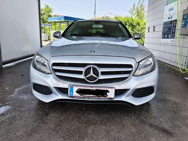 Gebraucht Mercedes C180 116 PS (85 kW) 2015 Silber Kombi