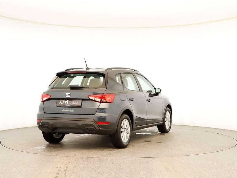 Neu Seat Arona Reference 95 PS (69 kW) 2025 Grau SUV