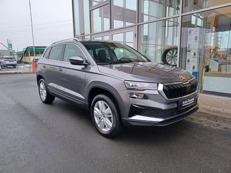 Neu Skoda Karoq Drive 150 PS (110 kW) 2026 SUV